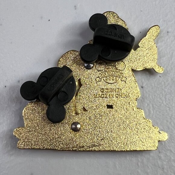 Disney Pin - Pirates of the Caribbean - Minnie Mouse with Peglegged Pete - Picture 2 of 5